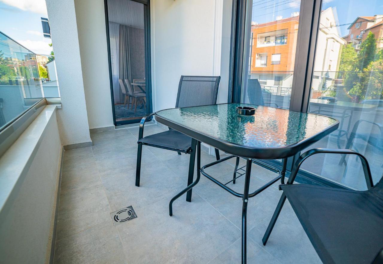 Kedar Apartment Novi Sad Buitenkant foto