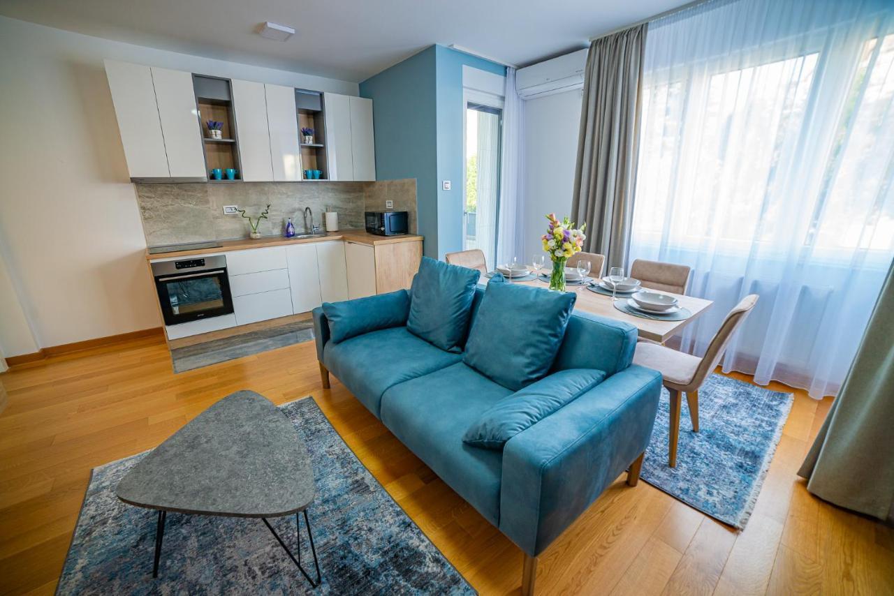 Kedar Apartment Novi Sad Buitenkant foto