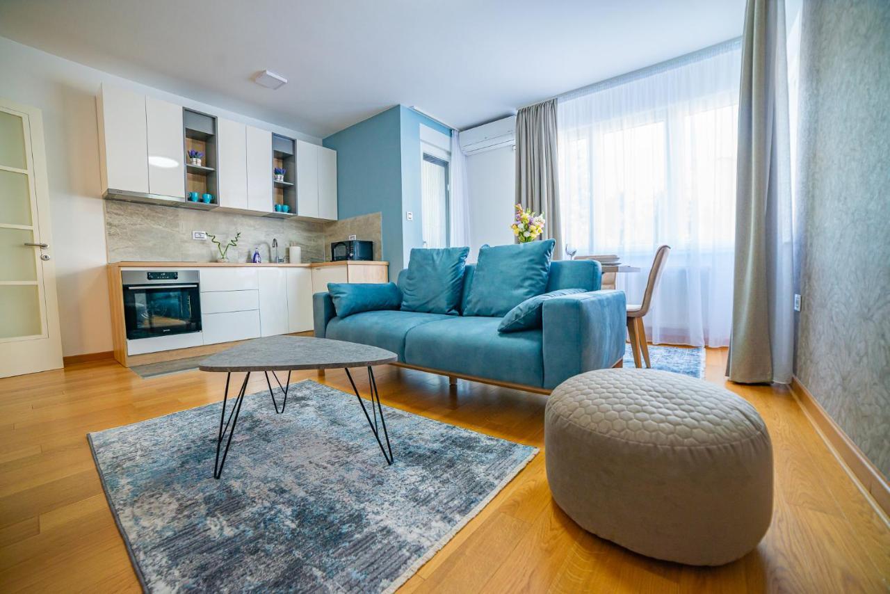 Kedar Apartment Novi Sad Buitenkant foto